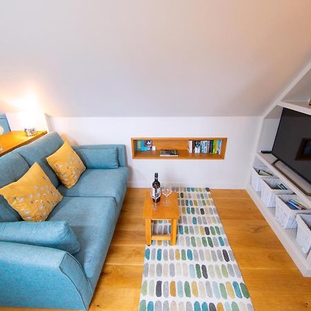 The Loft At The Little Elms Appartement Motcombe Buitenkant foto